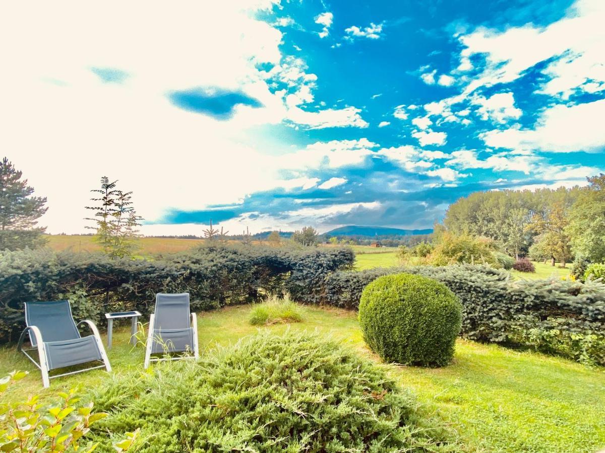 Pension Ruzak Ruzova エクステリア 写真